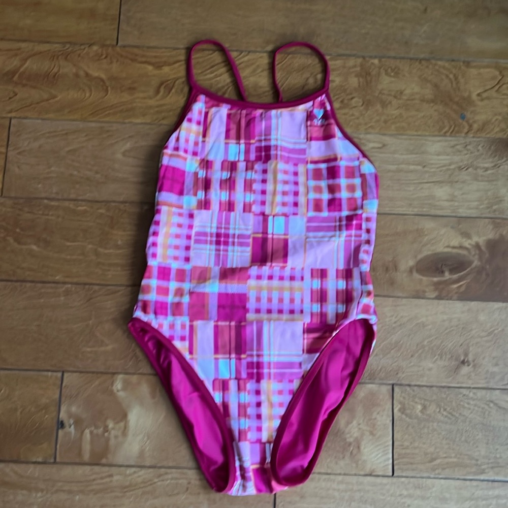 TYR reversible diamond fit swimsuit . NWT